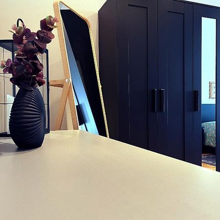 The Lighthouse - Central Apartment Aosta Bagian luar foto
