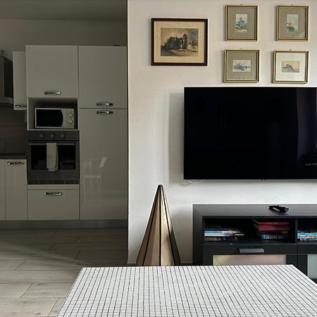 The Lighthouse - Central Apartment Aosta Bagian luar foto